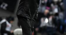 -法兰克福客场逼平对手，德甲保级压力骤升的简单介绍