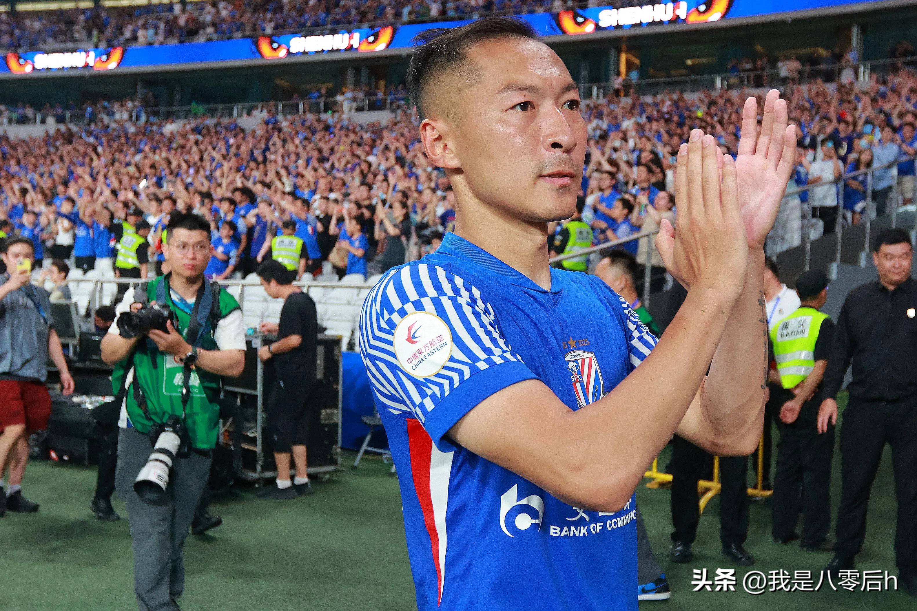 球员状态神勇，谁将成为最佳球员？
