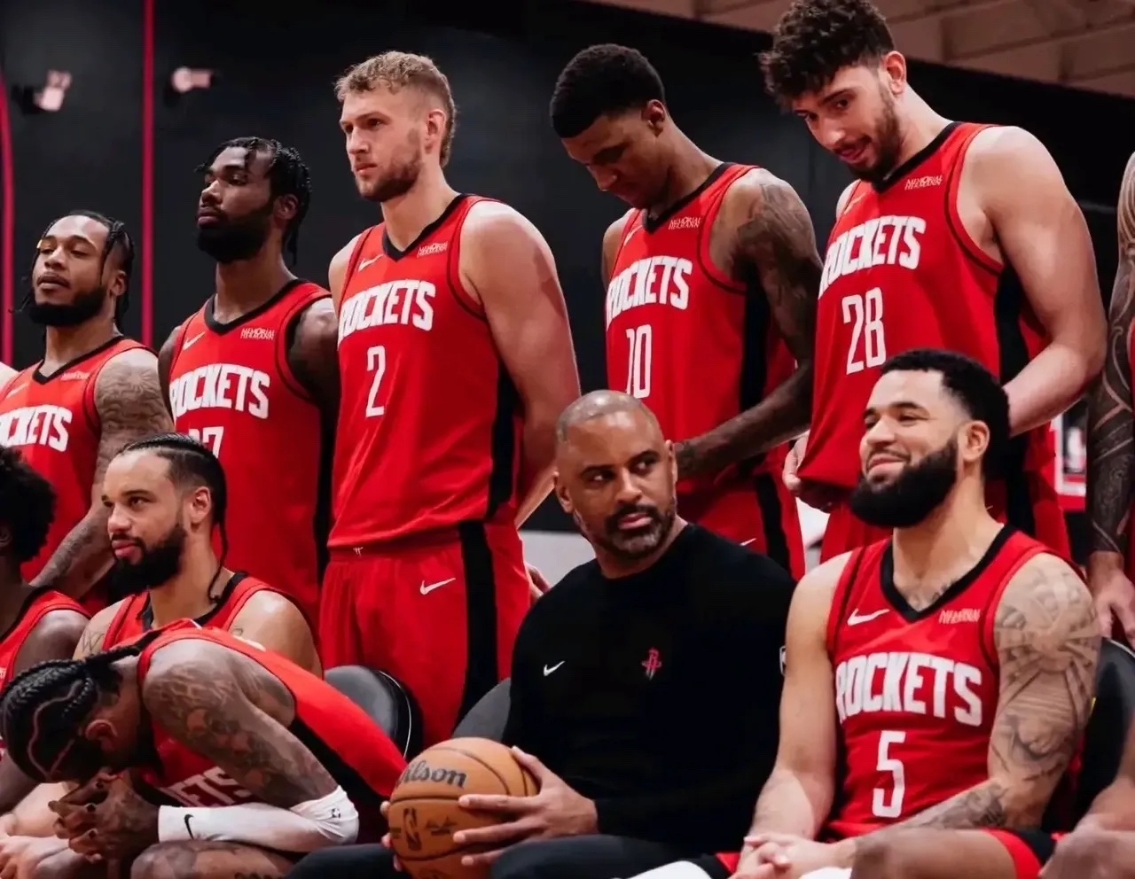 火箭击败黄蜂稳固西部前八 火箭击败黄蜂稳固西部前八