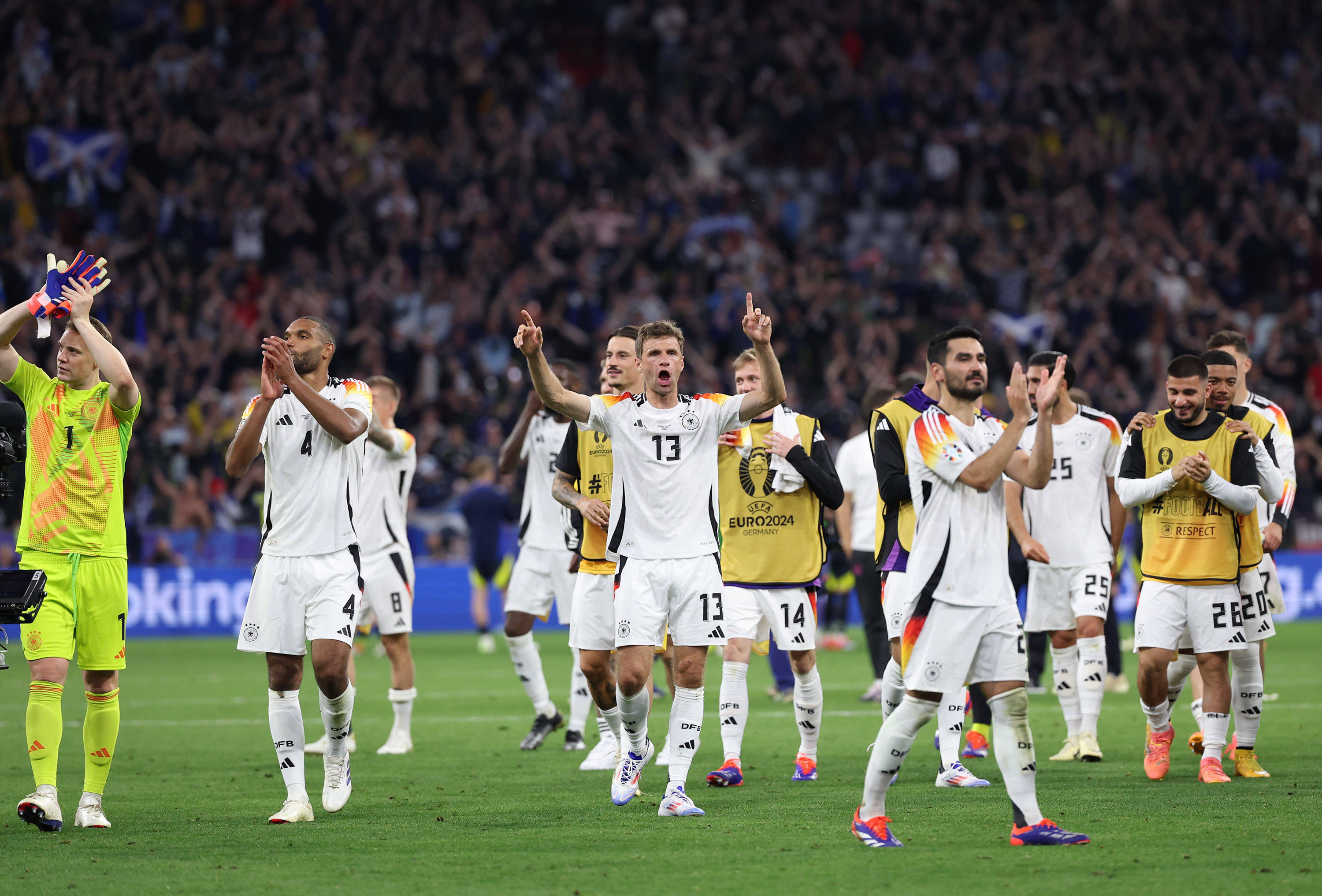 法国队轻取德国队，马龙高光表现的简单介绍